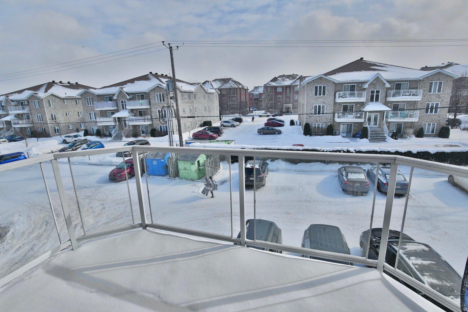 









2625


Boul. Jacques-Marcil

, 303,
Longueuil (Saint-Hubert),




QC
J3Y9E4

