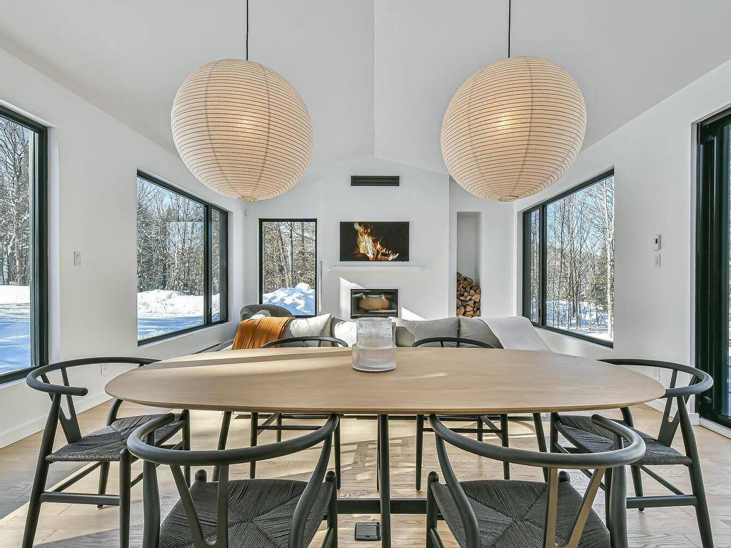 









87


Ch. des Alouettes

,
Lac-Supérieur,




QC
J0T1J0

