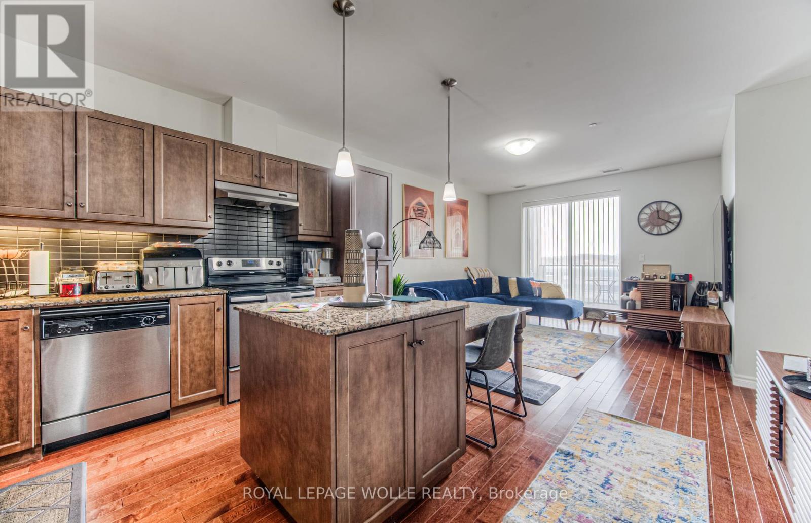 












604 - 223 ERB STREET W

,
Waterloo,




Ontario
N2L0B3

