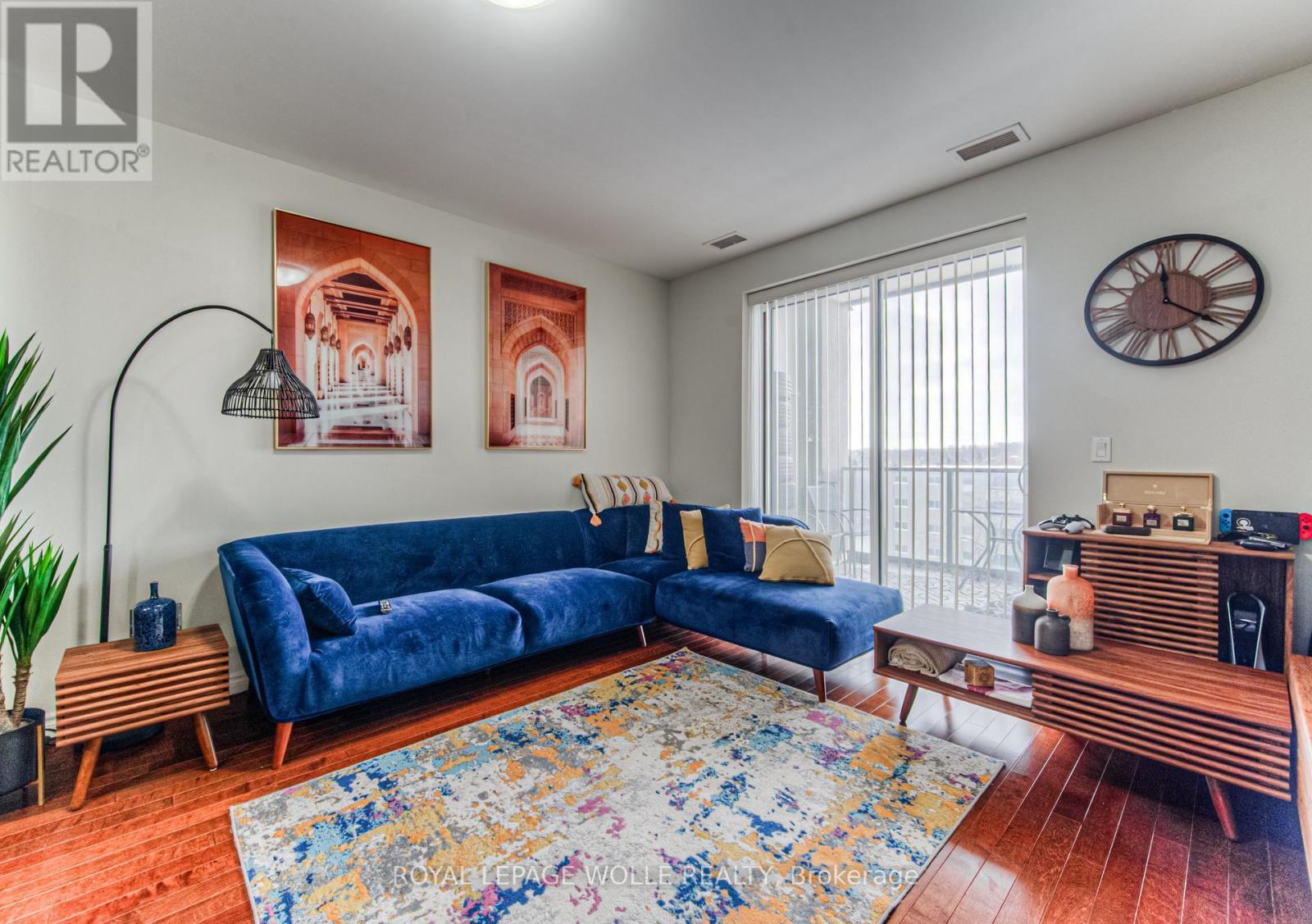 












604 - 223 ERB STREET W

,
Waterloo,




Ontario
N2L0B3

