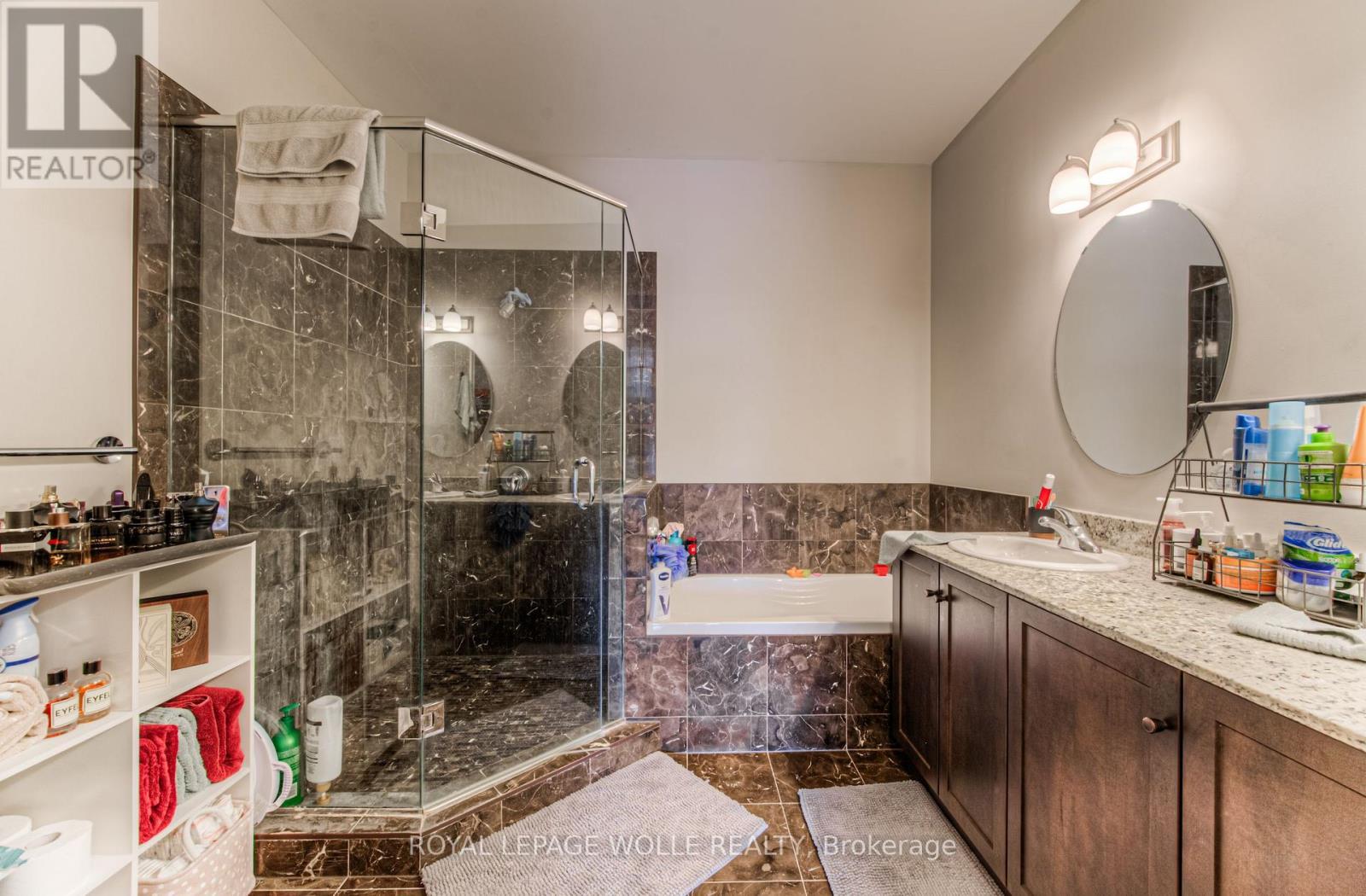 












604 - 223 ERB STREET W

,
Waterloo,




Ontario
N2L0B3

