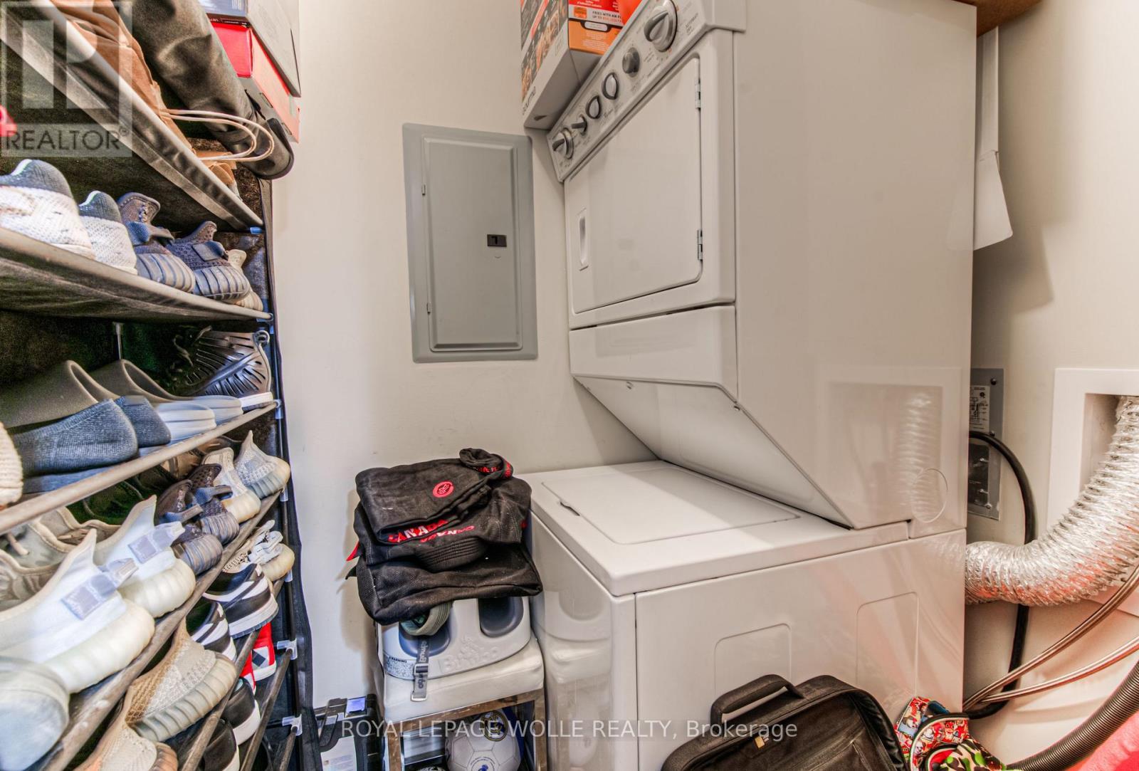 












604 - 223 ERB STREET W

,
Waterloo,




Ontario
N2L0B3

