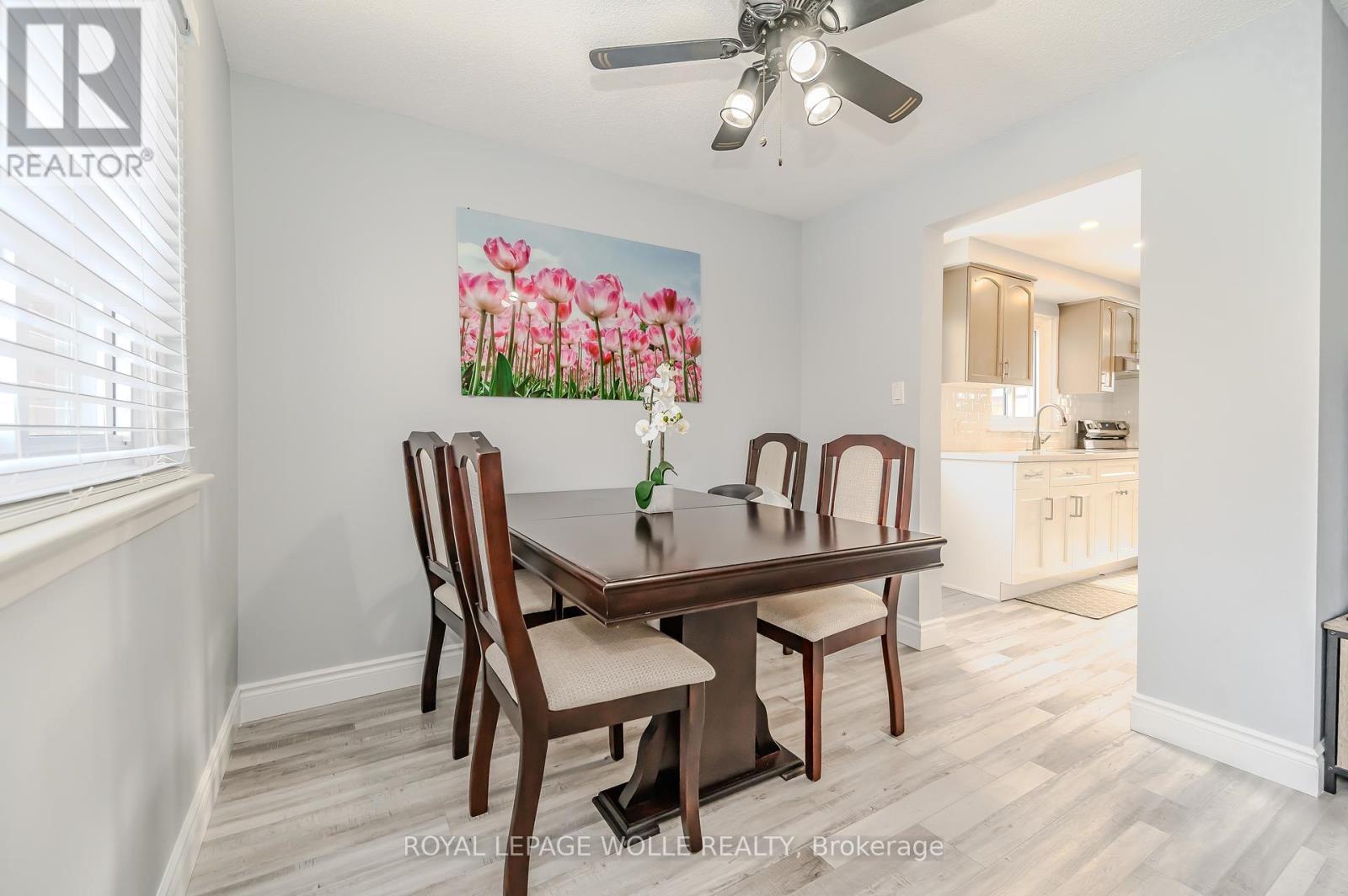 












79 TENNYSON STREET

,
Woodstock,




Ontario
N4S8B3

