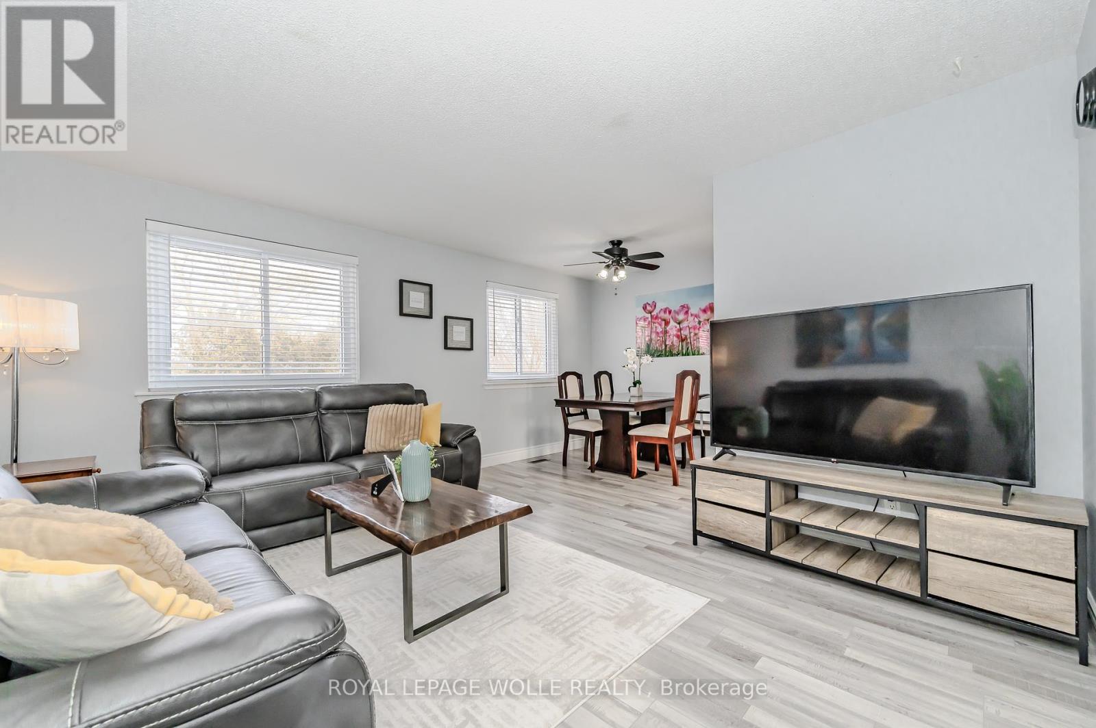 












79 TENNYSON STREET

,
Woodstock,




Ontario
N4S8B3

