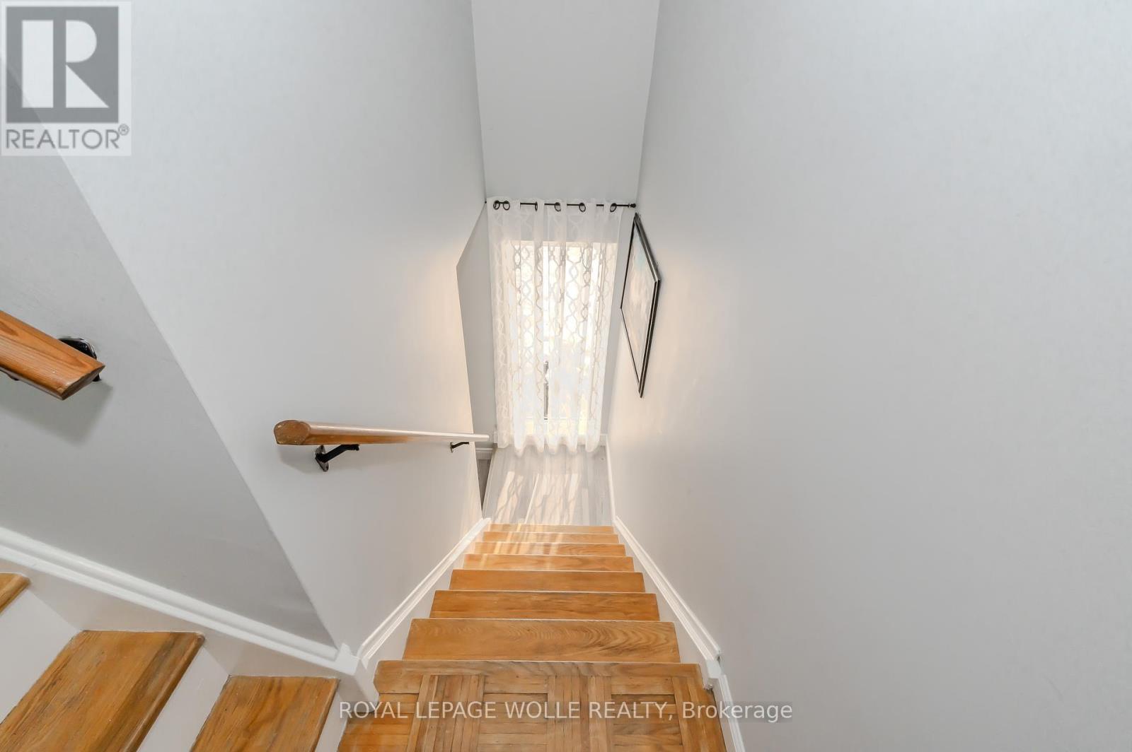 












79 TENNYSON STREET

,
Woodstock,




Ontario
N4S8B3

