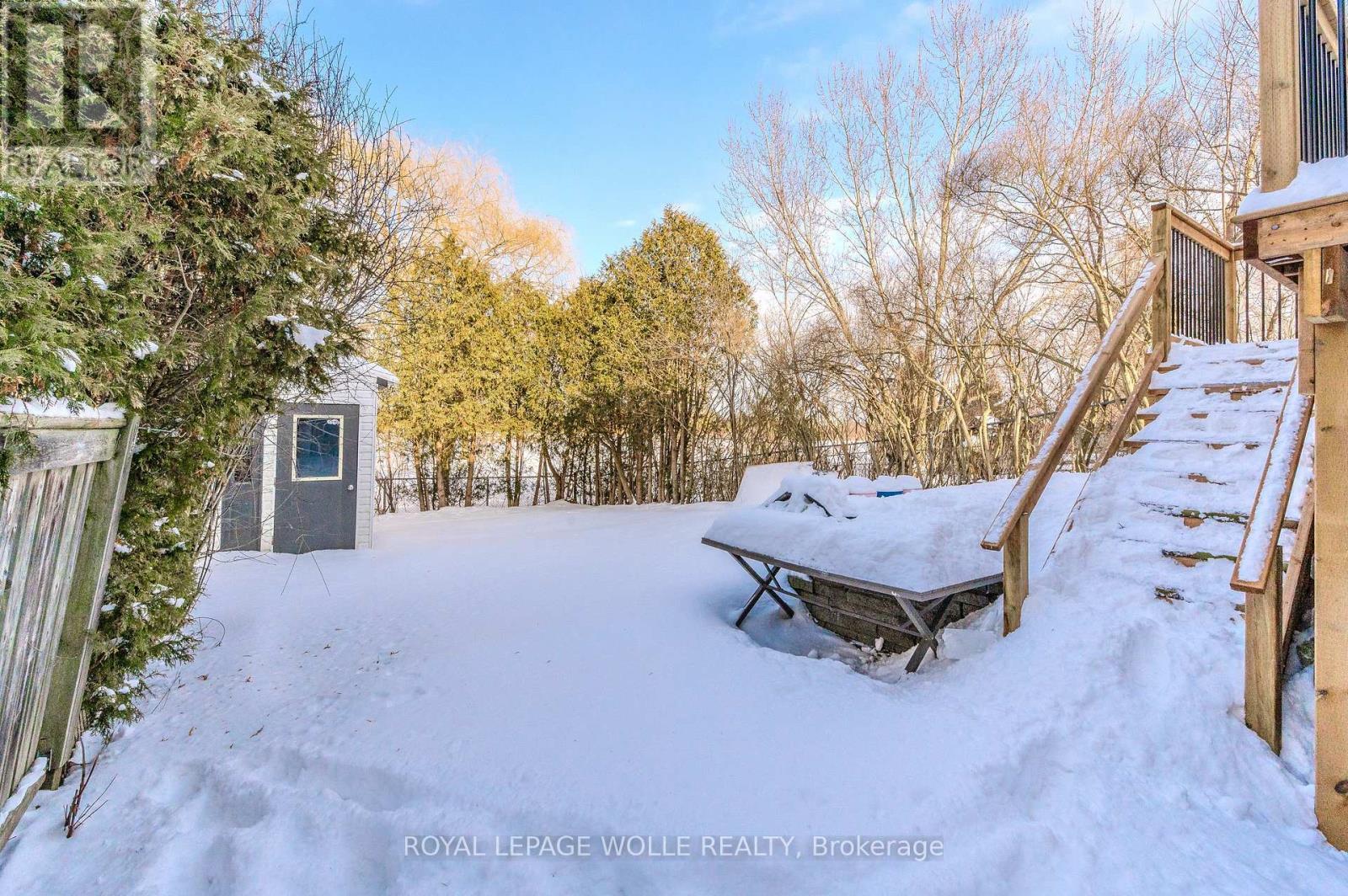












79 TENNYSON STREET

,
Woodstock,




Ontario
N4S8B3

