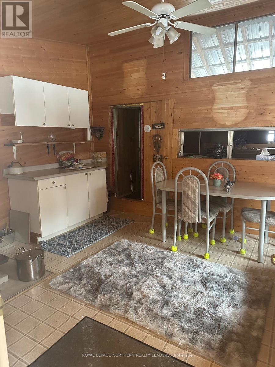 












LOT 213 MATTAGAMI LAKE

,
Timmins (TCTDAR Outside),




Ontario
P0M1W0

