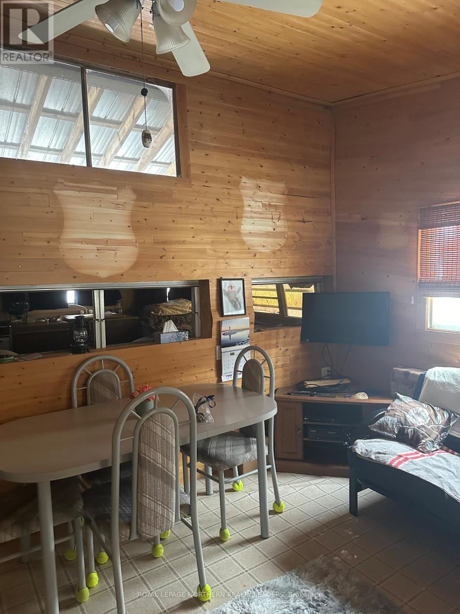 












LOT 213 MATTAGAMI LAKE

,
Timmins (TCTDAR Outside),




Ontario
P0M1W0

