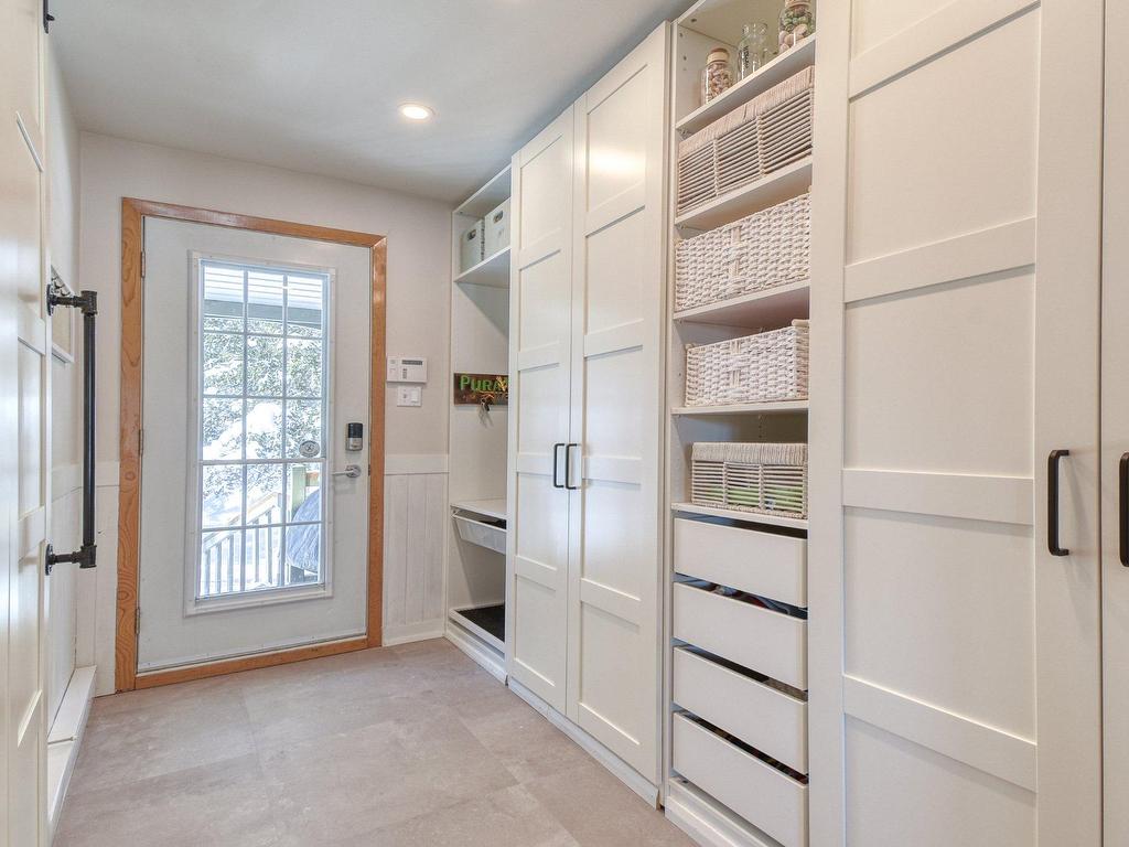 









1156


Ch. du Lac-Chaud

,
La Macaza,




QC
J0T1R0

