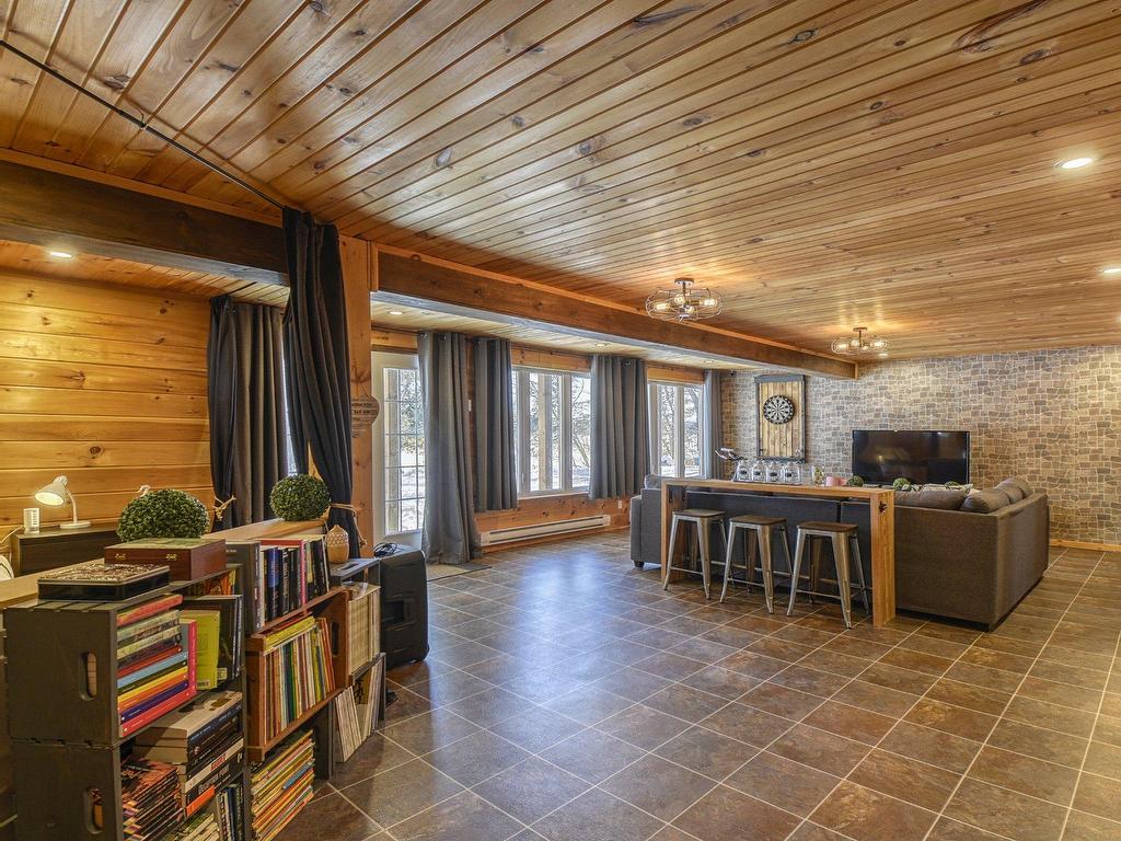 









1156


Ch. du Lac-Chaud

,
La Macaza,




QC
J0T1R0

