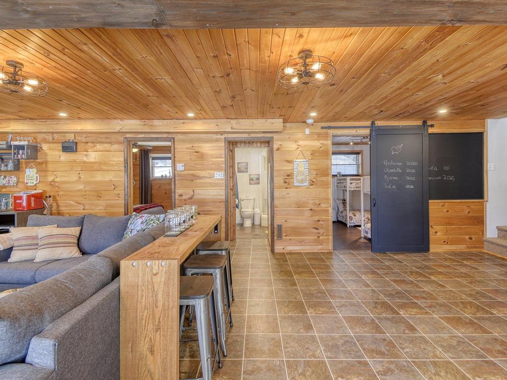 









1156


Ch. du Lac-Chaud

,
La Macaza,




QC
J0T1R0

