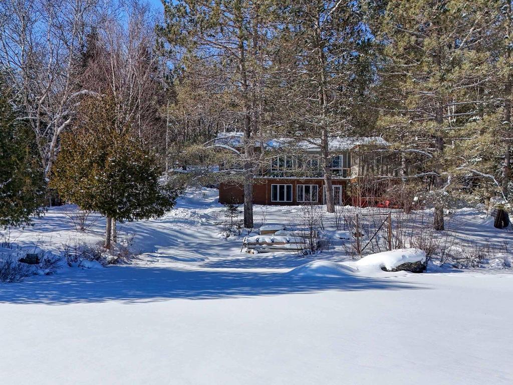 









1156


Ch. du Lac-Chaud

,
La Macaza,




QC
J0T1R0

