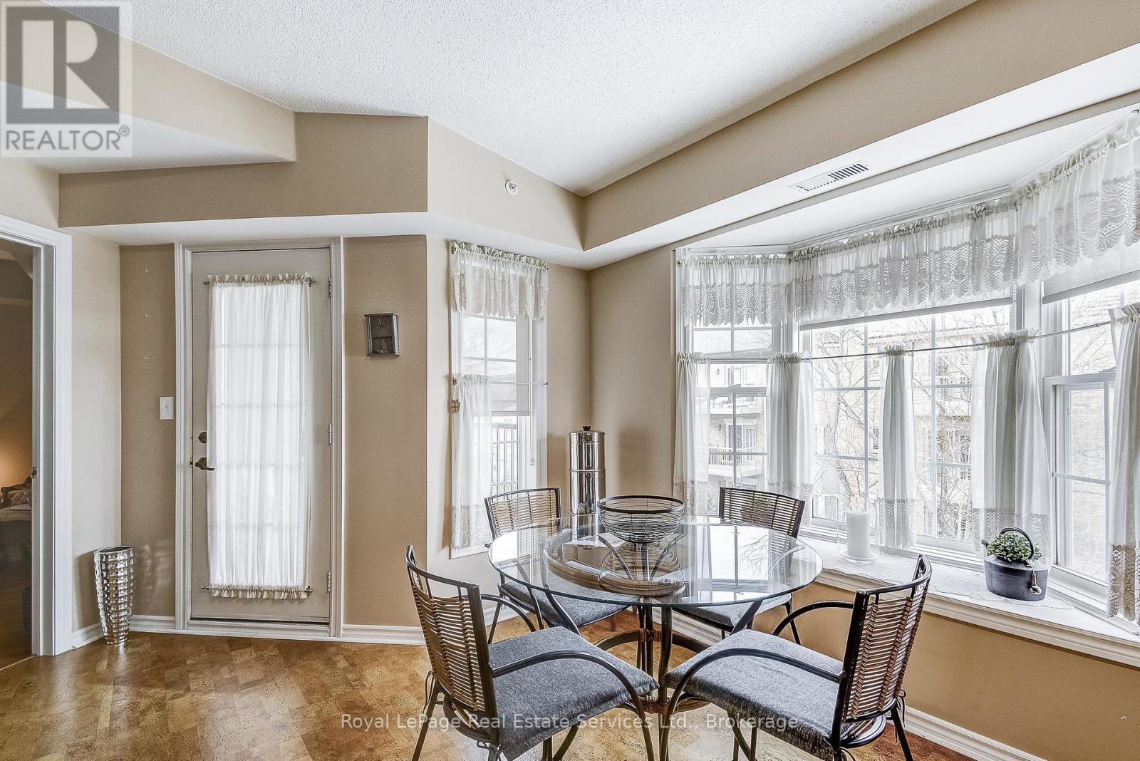 












411 - 1431 WALKERS LINE

,
Burlington (Tansley),




Ontario
L7M4P3

