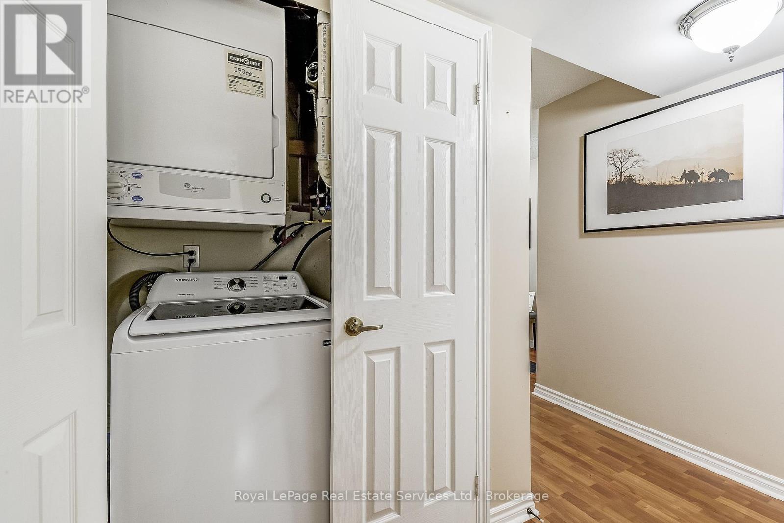 












411 - 1431 WALKERS LINE

,
Burlington (Tansley),




Ontario
L7M4P3

