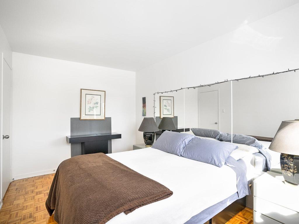 









3715


Rue Park

,
Longueuil (Saint-Hubert),




QC
J3Y4Z1

