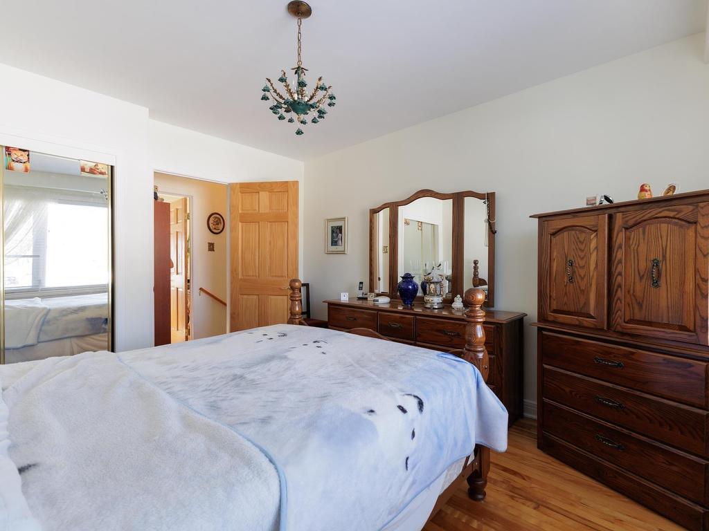 









232


Av. Sherwood

,
Pointe-Claire,




QC
H9R2R8

