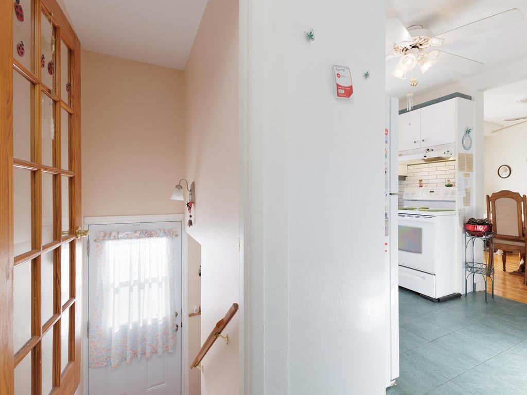 









232


Av. Sherwood

,
Pointe-Claire,




QC
H9R2R8

