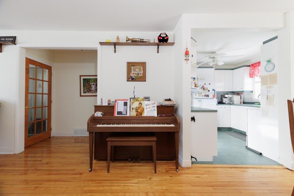 









232


Av. Sherwood

,
Pointe-Claire,




QC
H9R2R8

