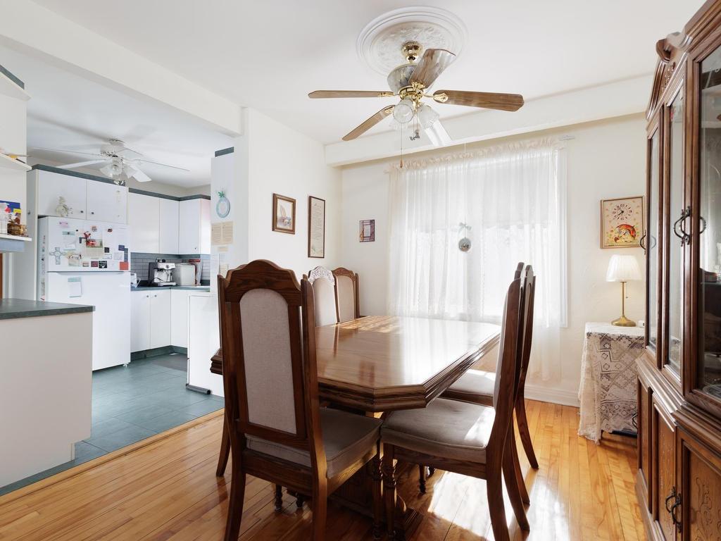 









232


Av. Sherwood

,
Pointe-Claire,




QC
H9R2R8

