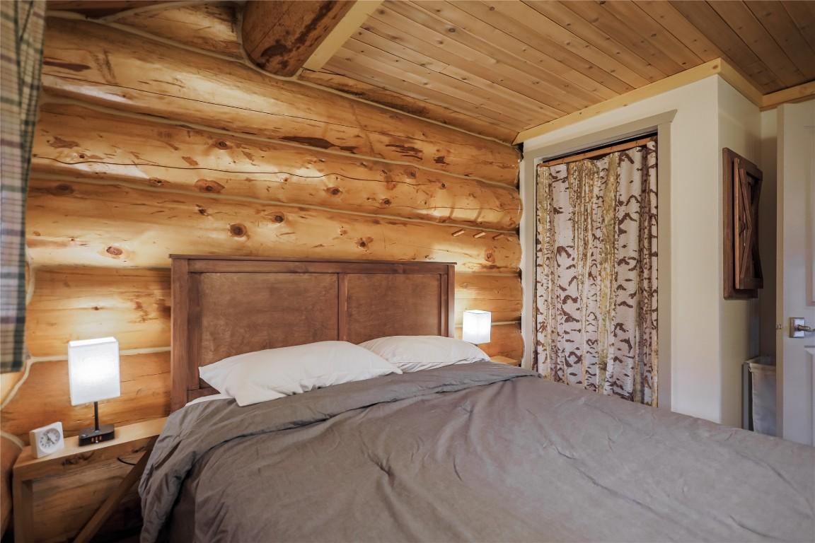 









Cabin 10


Hatheume Lake Lodge

,
Peachland,




BC
V1V 1V1

