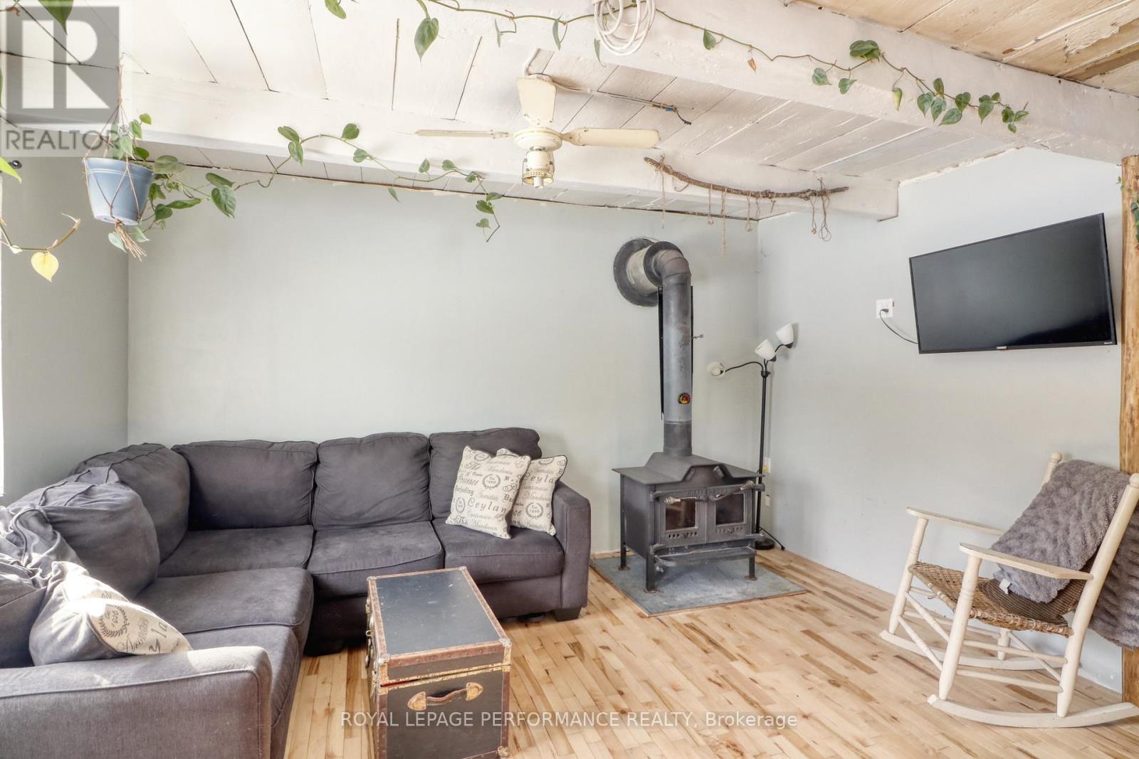 












255 CONCESSION 7 ROAD

,
Alfred and Plantagenet,




Ontario
K0B1A0

