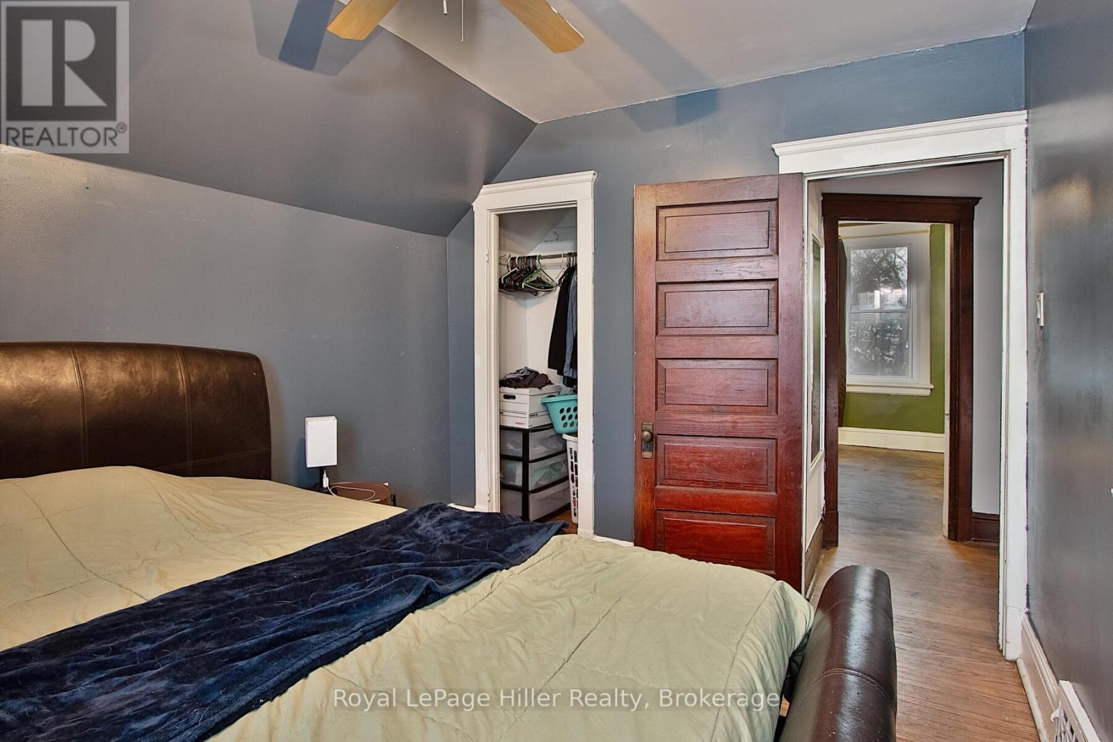 












103 MOWAT STREET

,
Stratford,




Ontario
N5A2B8

