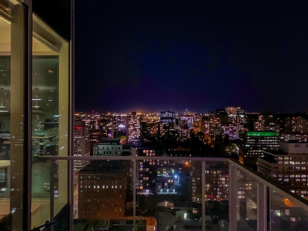 









1155


Rue de la Montagne

, 2501,
Montréal (Ville-Marie),




QC
H3G0C7

