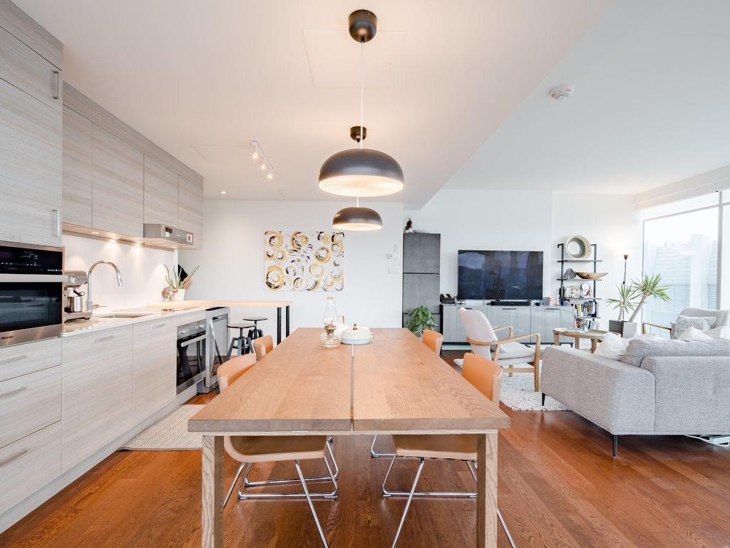 









1155


Rue de la Montagne

, 2501,
Montréal (Ville-Marie),




QC
H3G0C7

