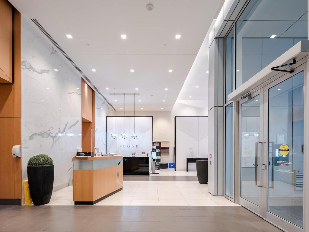 









1155


Rue de la Montagne

, 2501,
Montréal (Ville-Marie),




QC
H3G0C7


