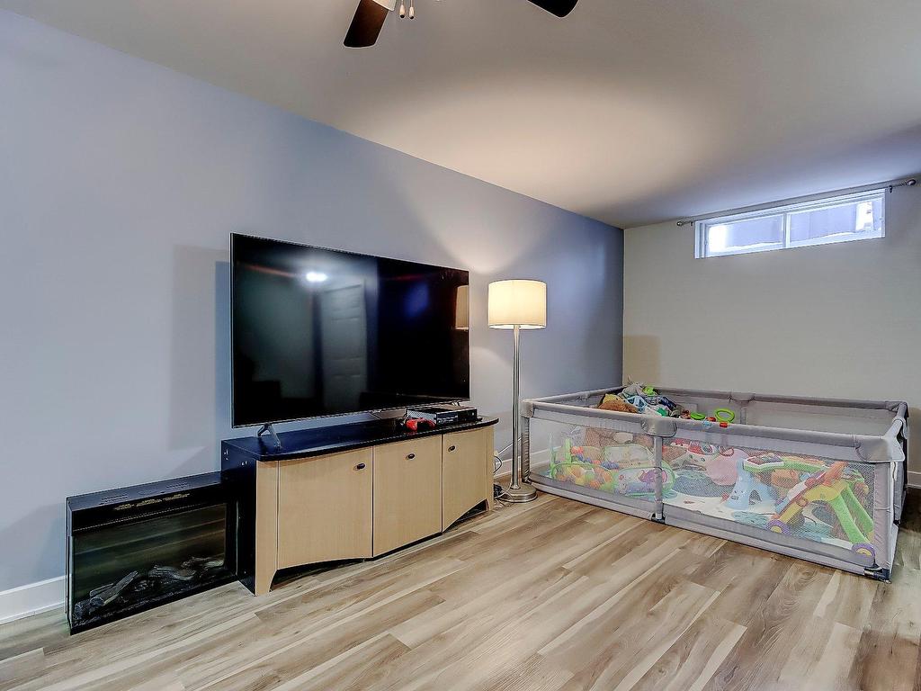 









504


Rue Bourguignon

,
Saint-Jean-sur-Richelieu,




QC
J3B8N6

