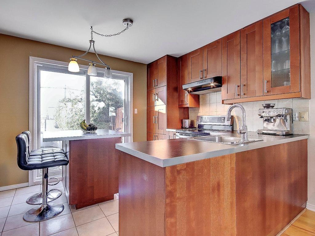 









504


Rue Bourguignon

,
Saint-Jean-sur-Richelieu,




QC
J3B8N6

