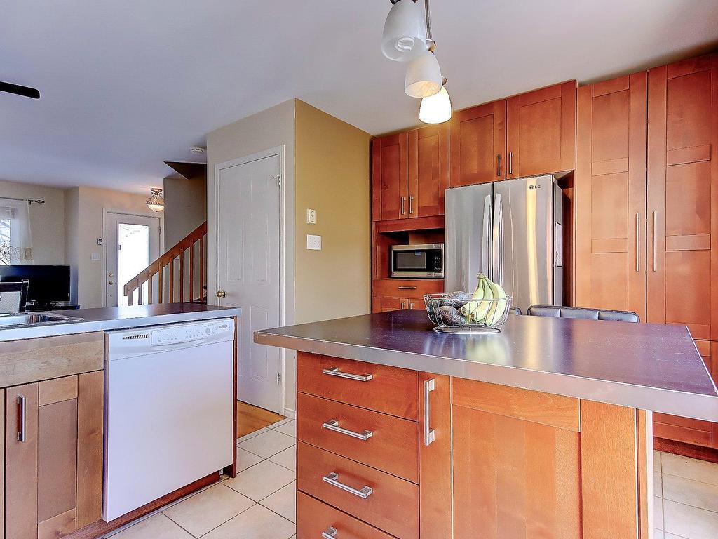 









504


Rue Bourguignon

,
Saint-Jean-sur-Richelieu,




QC
J3B8N6

