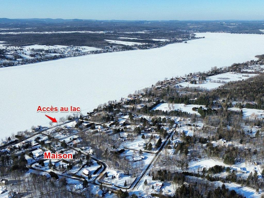 









23


Rue des Rossignols

,
Sainte-Catherine-de-Hatley,




QC
J0B1W0

