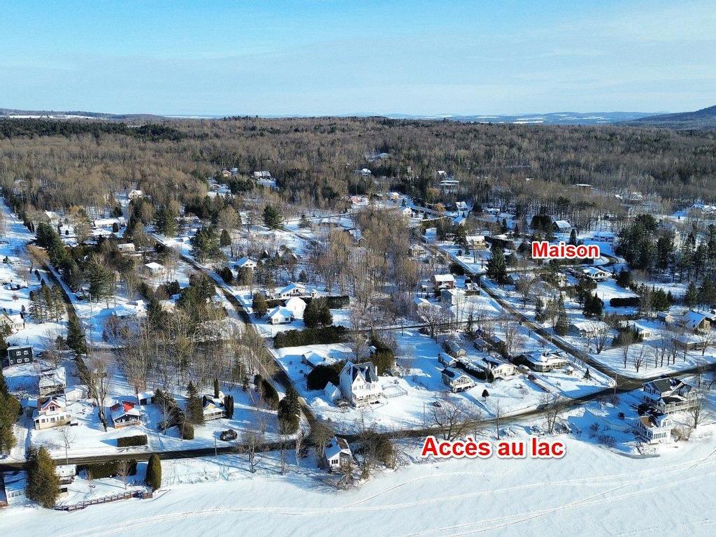 









23


Rue des Rossignols

,
Sainte-Catherine-de-Hatley,




QC
J0B1W0

