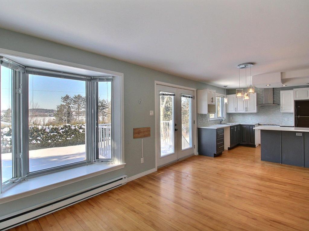 









23


Rue des Rossignols

,
Sainte-Catherine-de-Hatley,




QC
J0B1W0

