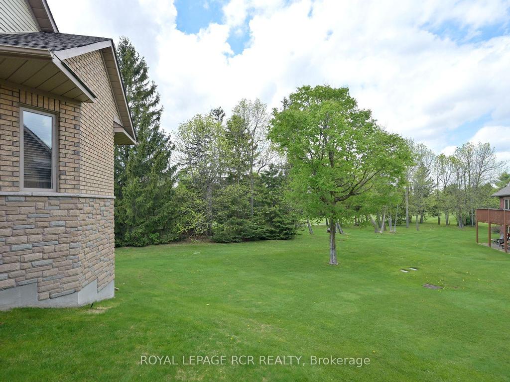 









10


Forest Link

N/A,
New Tecumseth,




ON
L9R 2A1

