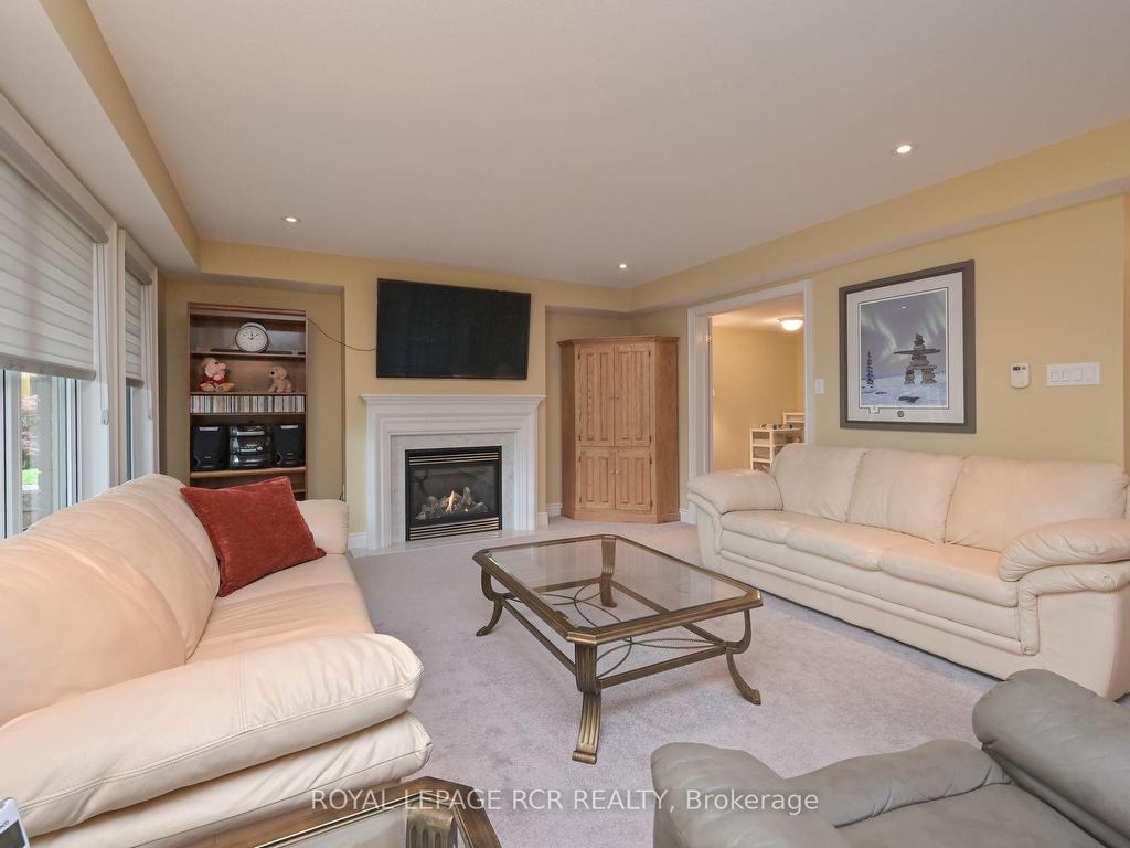 









50


Hillcrest

Drive,
New Tecumseth,




ON
L9R 0N4

