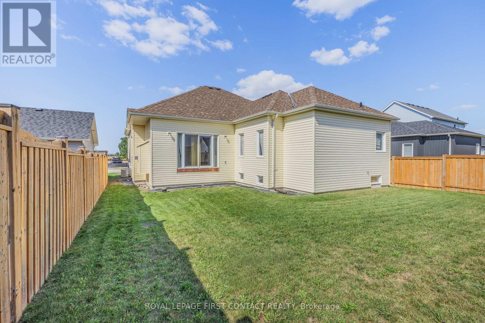 












9 BEVERLY STREET

,
Springwater,




Ontario
L0L1P0


