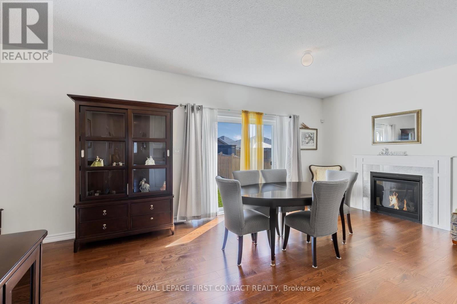 












9 BEVERLY STREET

,
Springwater,




Ontario
L0L1P0

