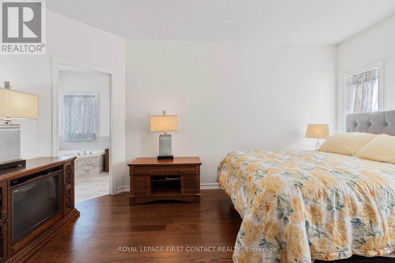 












9 BEVERLY STREET

,
Springwater,




Ontario
L0L1P0

