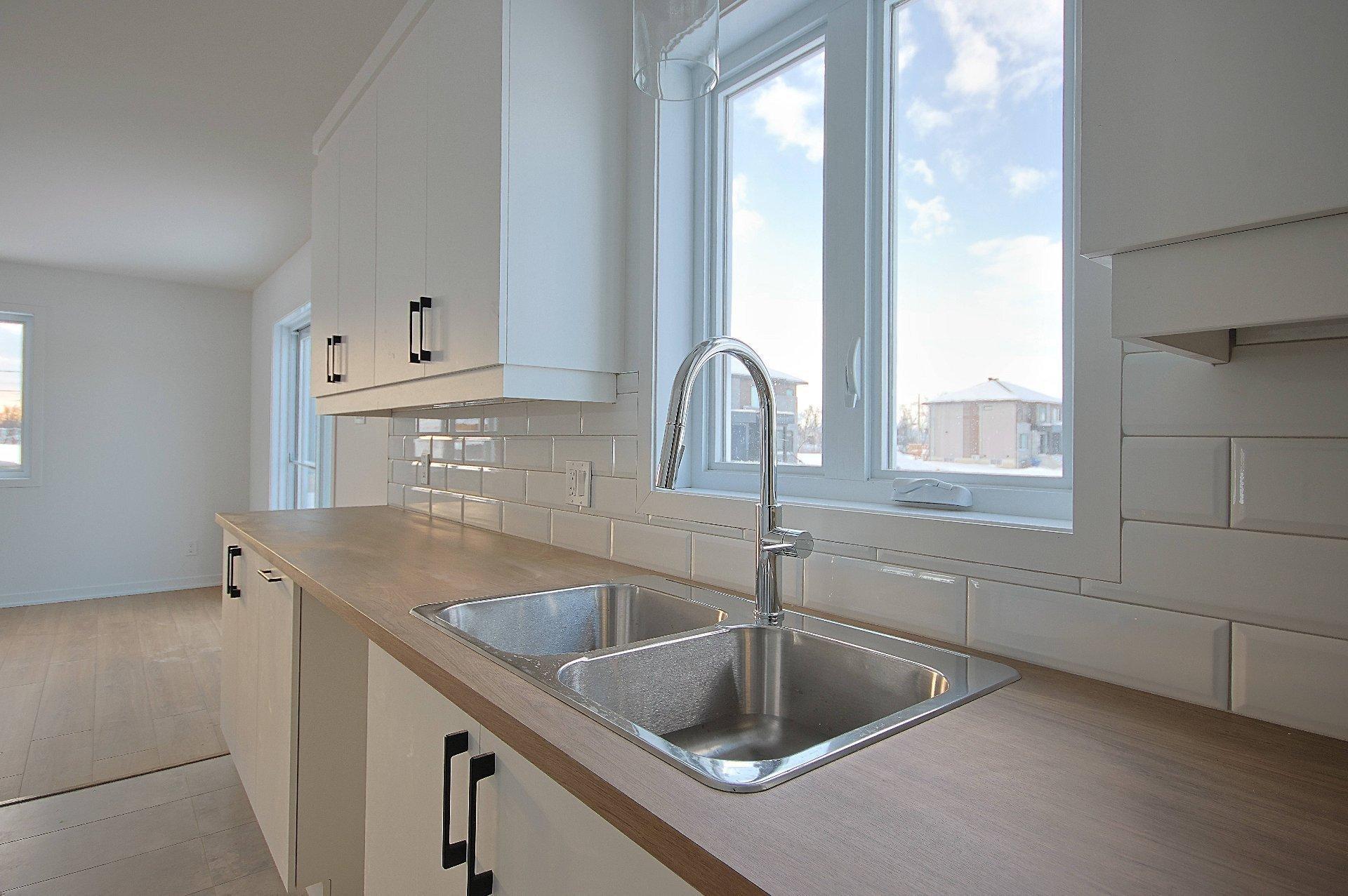 












Rue Pierre-Dionne

,
Salaberry-de-Valleyfield,




QC
J6S0P7

