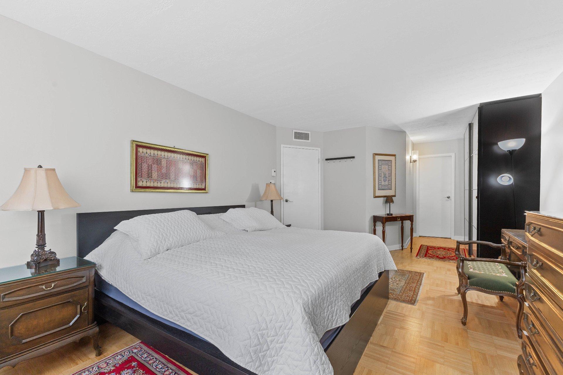 









600


Rue de la Montagne

, 305,
Montréal (Ville-Marie),




QC
H3C4S4

