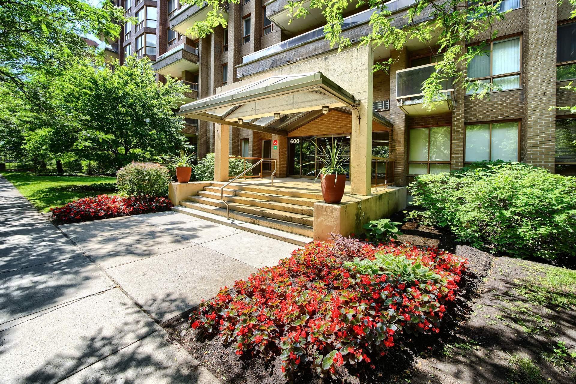 









600


Rue de la Montagne

, 305,
Montréal (Ville-Marie),




QC
H3C4S4

