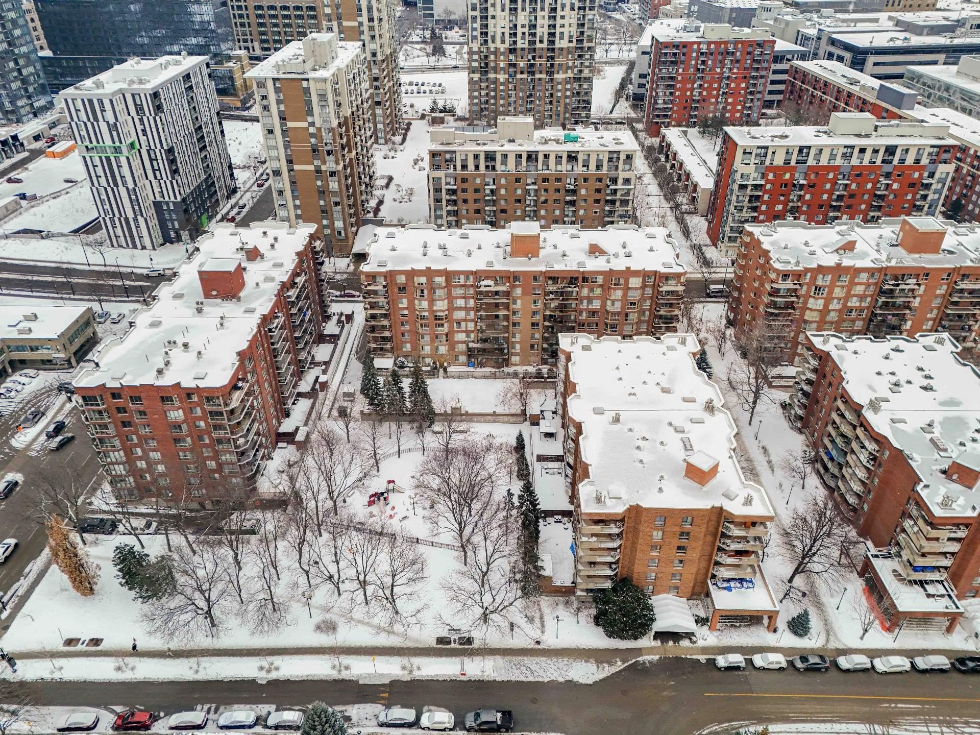 









600


Rue de la Montagne

, 305,
Montréal (Ville-Marie),




QC
H3C4S4

