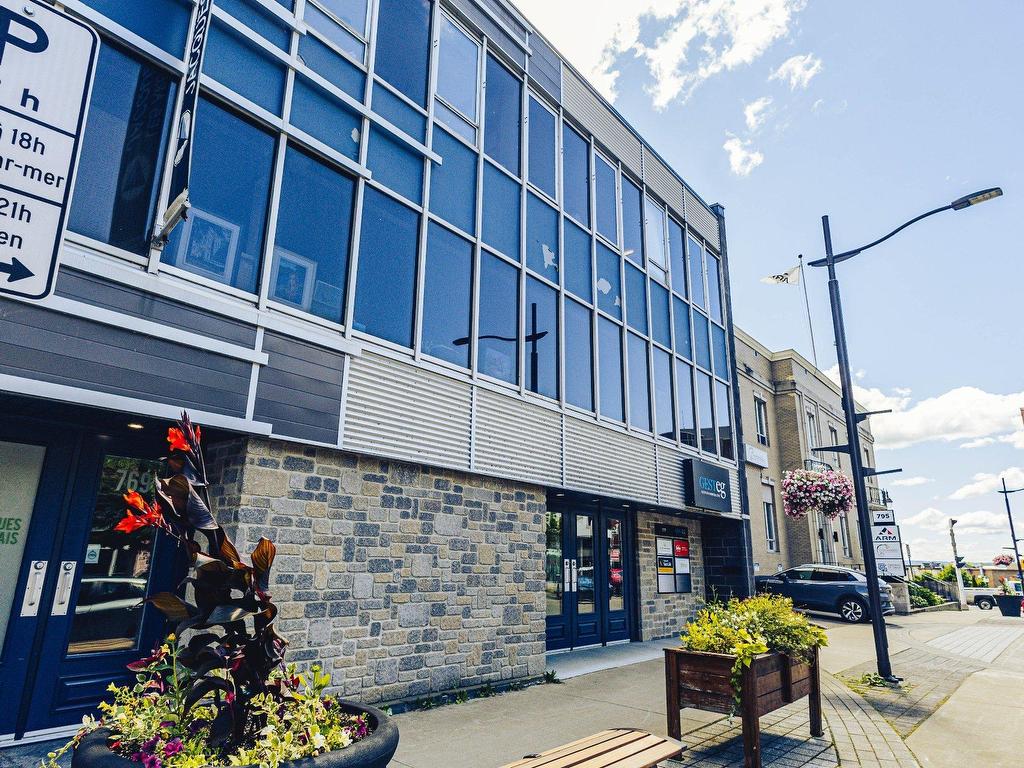 









769

 - 777


5e rue de la Pointe

,
Shawinigan,




QC
G9N1G2

