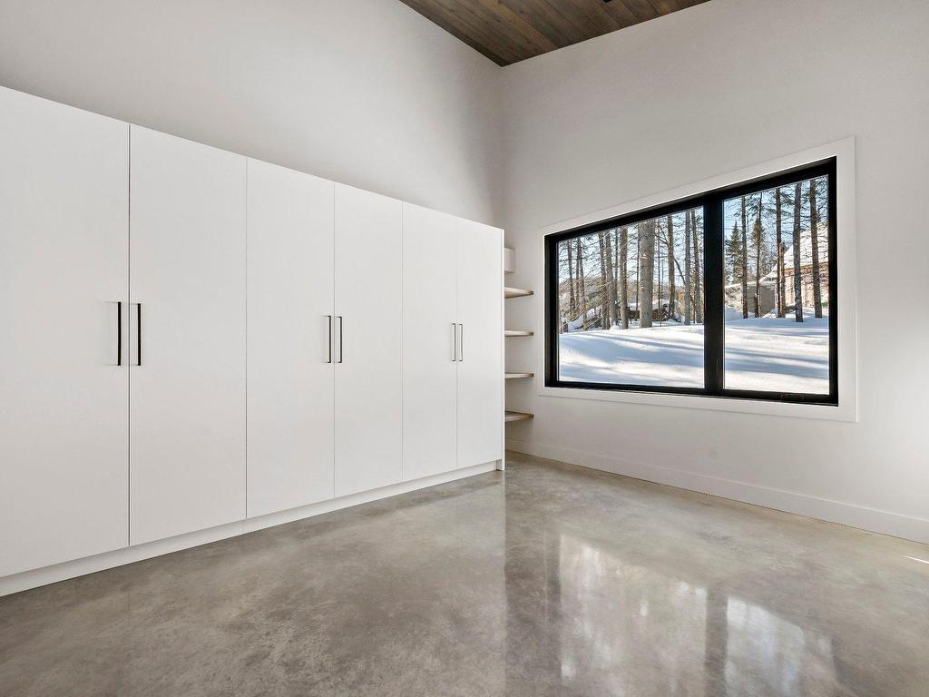 









1200


Ch. du Lac-Rougeaud

,
Mont-Blanc,




QC
J0T1J2

