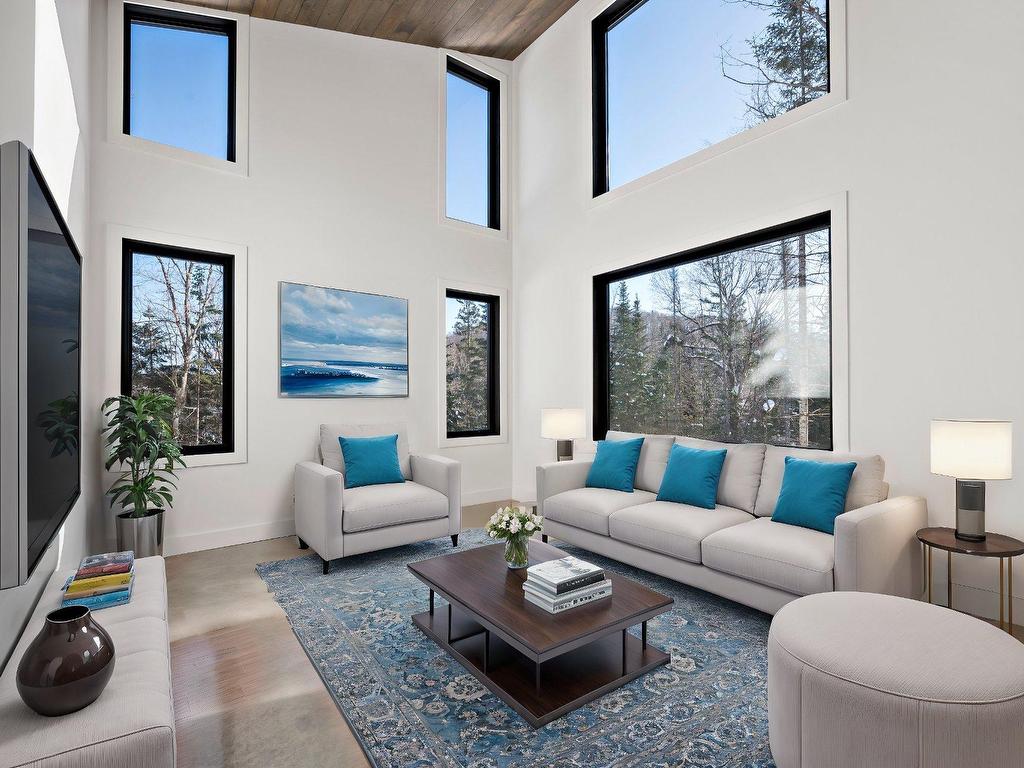 









1200


Ch. du Lac-Rougeaud

,
Mont-Blanc,




QC
J0T1J2


