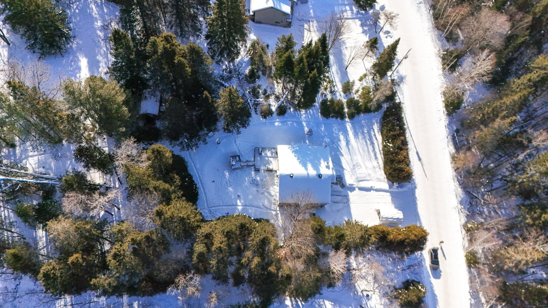 









741


Rue Marcel

,
Sainte-Adèle,




QC
J8B1L7

