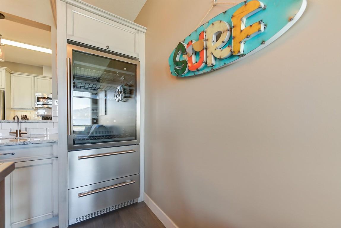 









3570


Woodsdale

Road, 205,
Lake Country,




BC
V4V 1Y9

