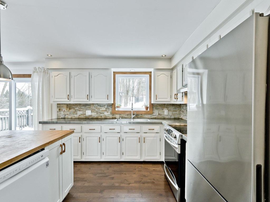 









10


Rue Ledoux

,
Sherbrooke (Brompton/Rock Forest/Saint-Élie/Deauville),




QC
J1C0P2

